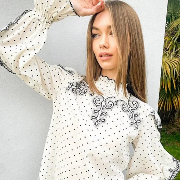 NWT River Island Cotton embroidered high neck blouse in white - Picture 2 of 6